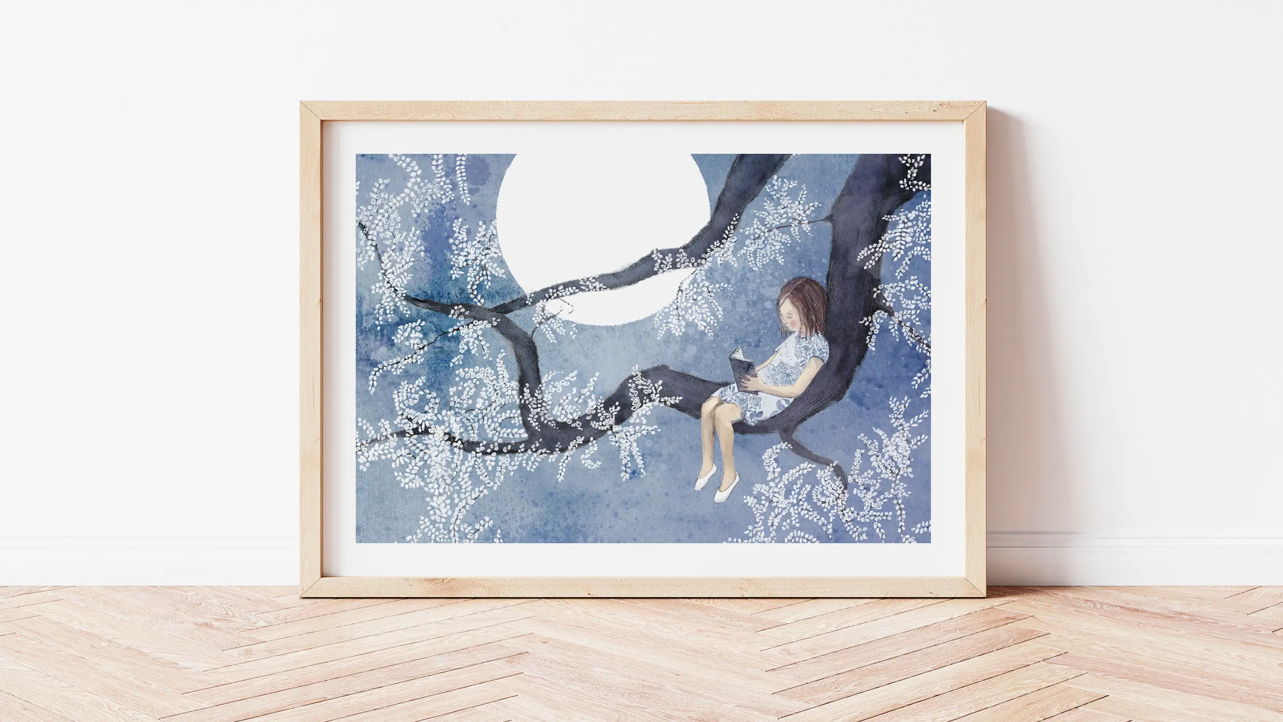 LLUNA-MOCK-UP